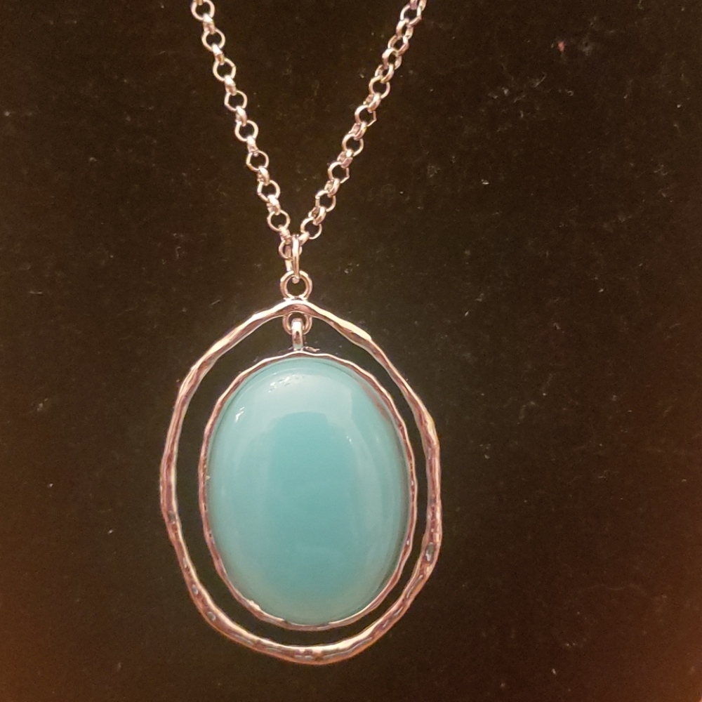 Long necklace